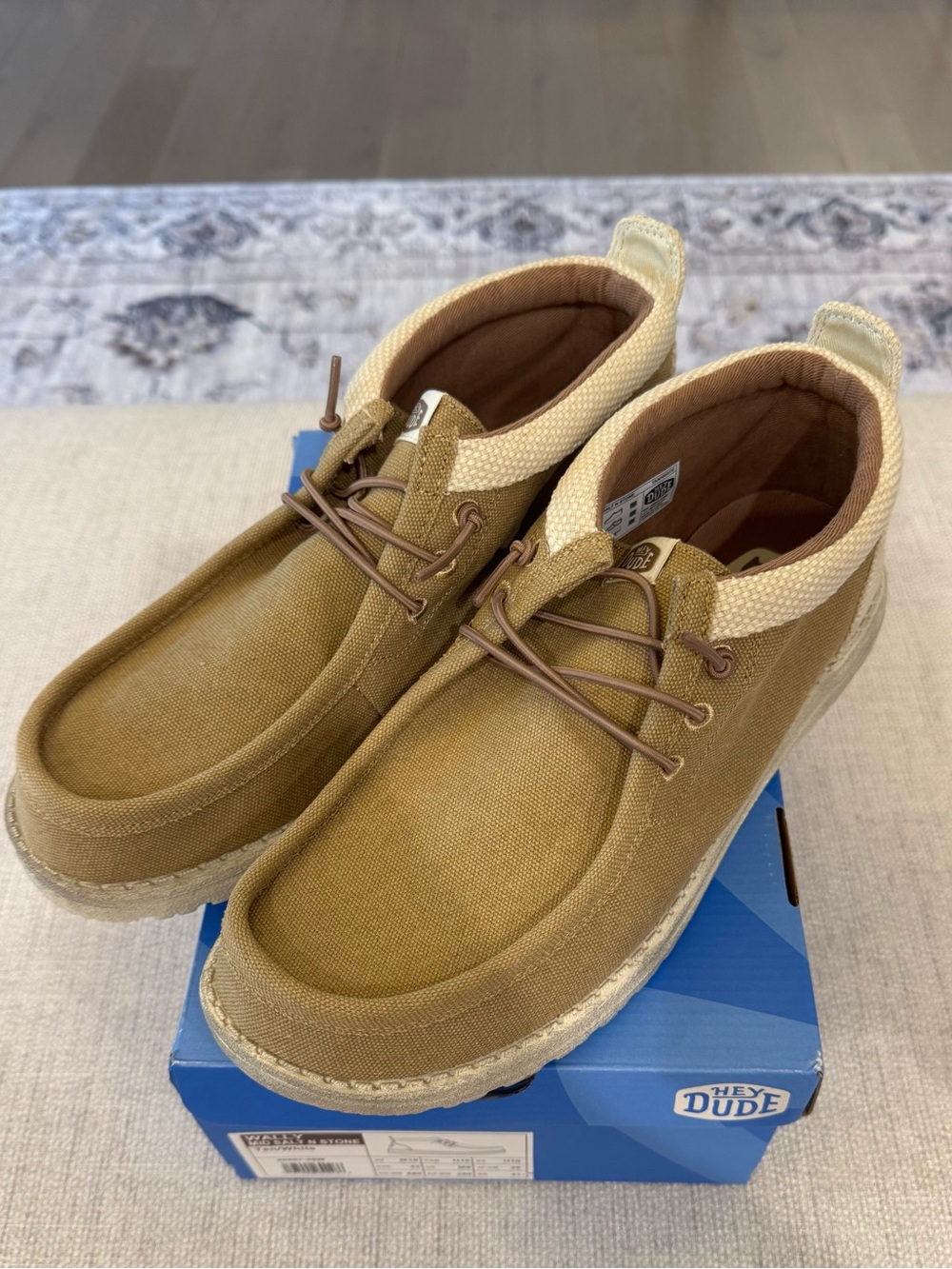 Hey Dude Men’s Wally Mid Salt n Stone Casual Slip-On Loafers. Size 10. Brand new